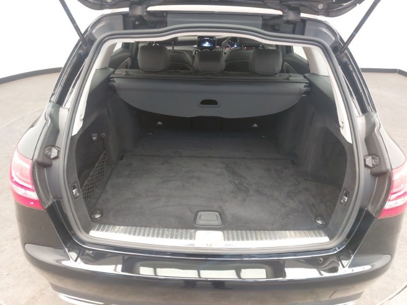 Used Mercedes-Benz 200 2018 for sale - 77767596: Photo 13