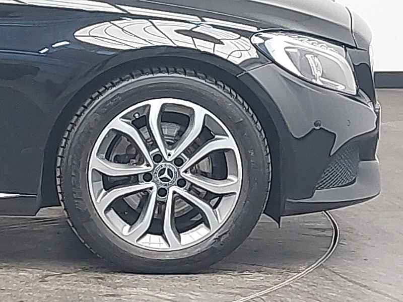 Used Mercedes-Benz 200 2018 for sale - 77767596: Photo 14