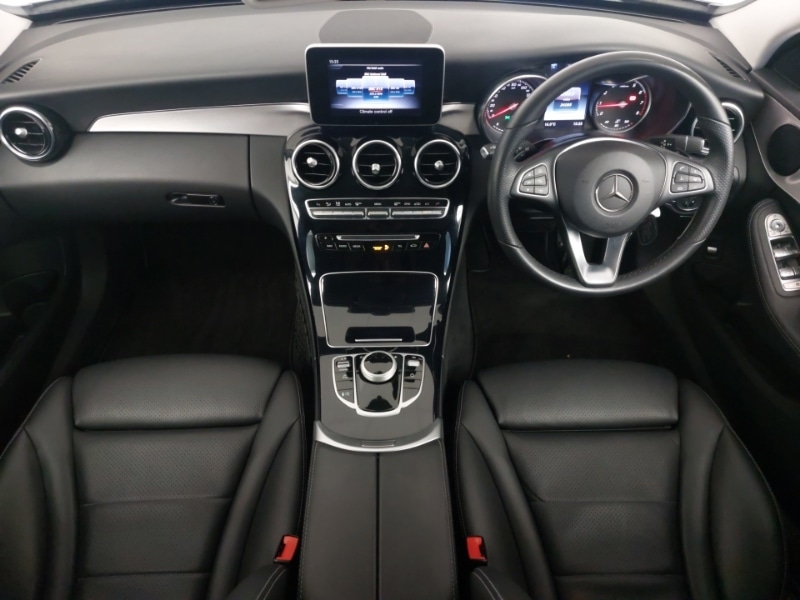 Used Mercedes-Benz 200 2018 for sale - 77767596: Photo 4