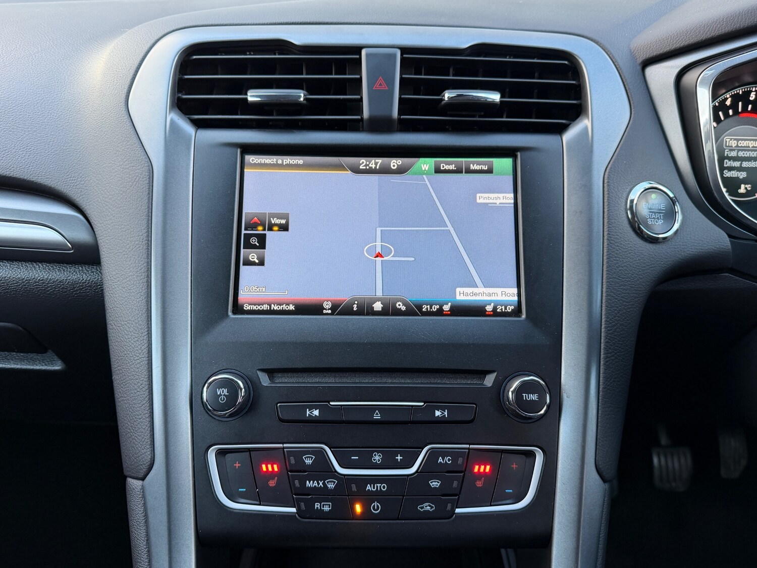 Used Ford Mondeo 2015 for sale - 77052123: Photo 15