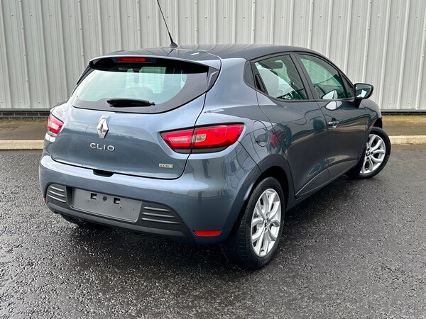 Used Renault Clio 2017 for sale - 66311020: Photo 2