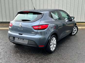 Used Renault Clio 2017 for sale - 66311020: Photo