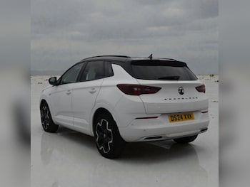 Used Vauxhall Grandland 2024 for sale - 77058392: Photo