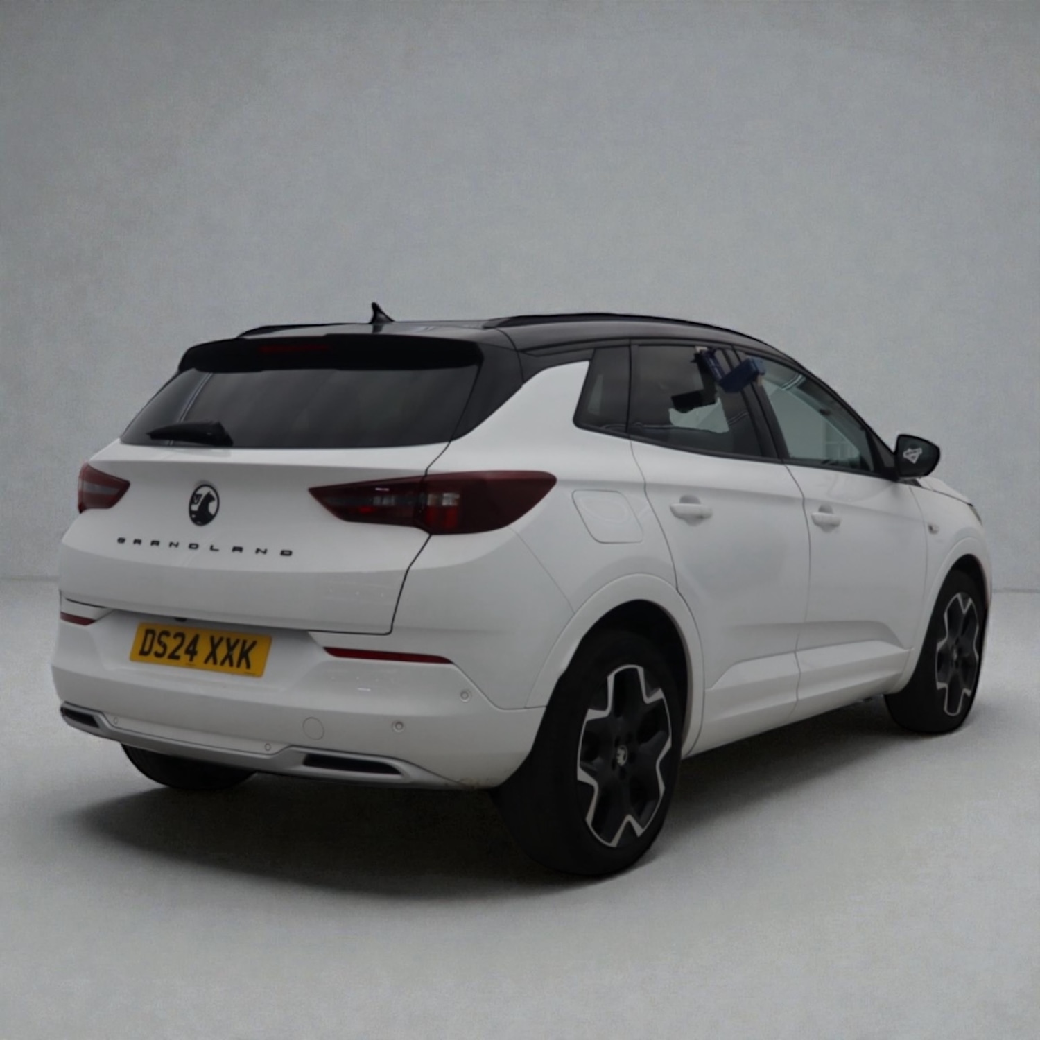 Used Vauxhall Grandland 2024 for sale - 77058392: Photo 4