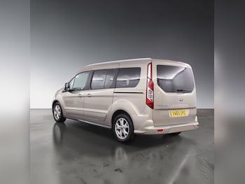 Used Ford Grand Tourneo Connect 2016 for sale - 78762826: Photo