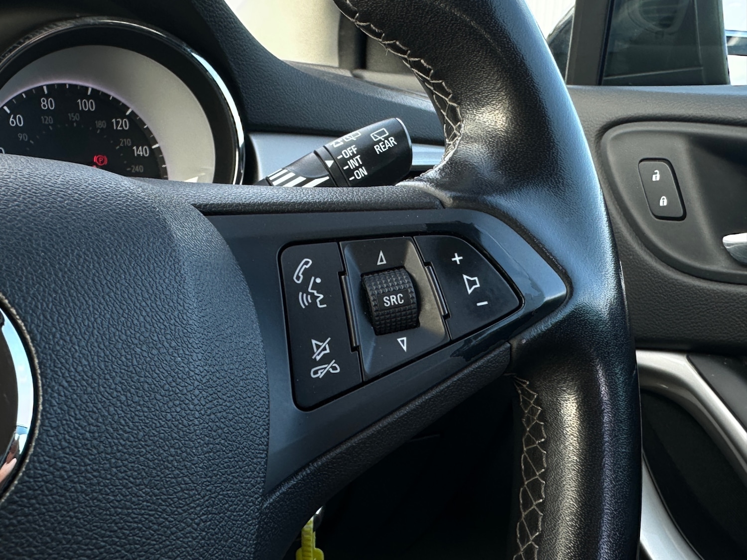 Used Vauxhall Astra 2021 for sale - 74821277: Photo 12