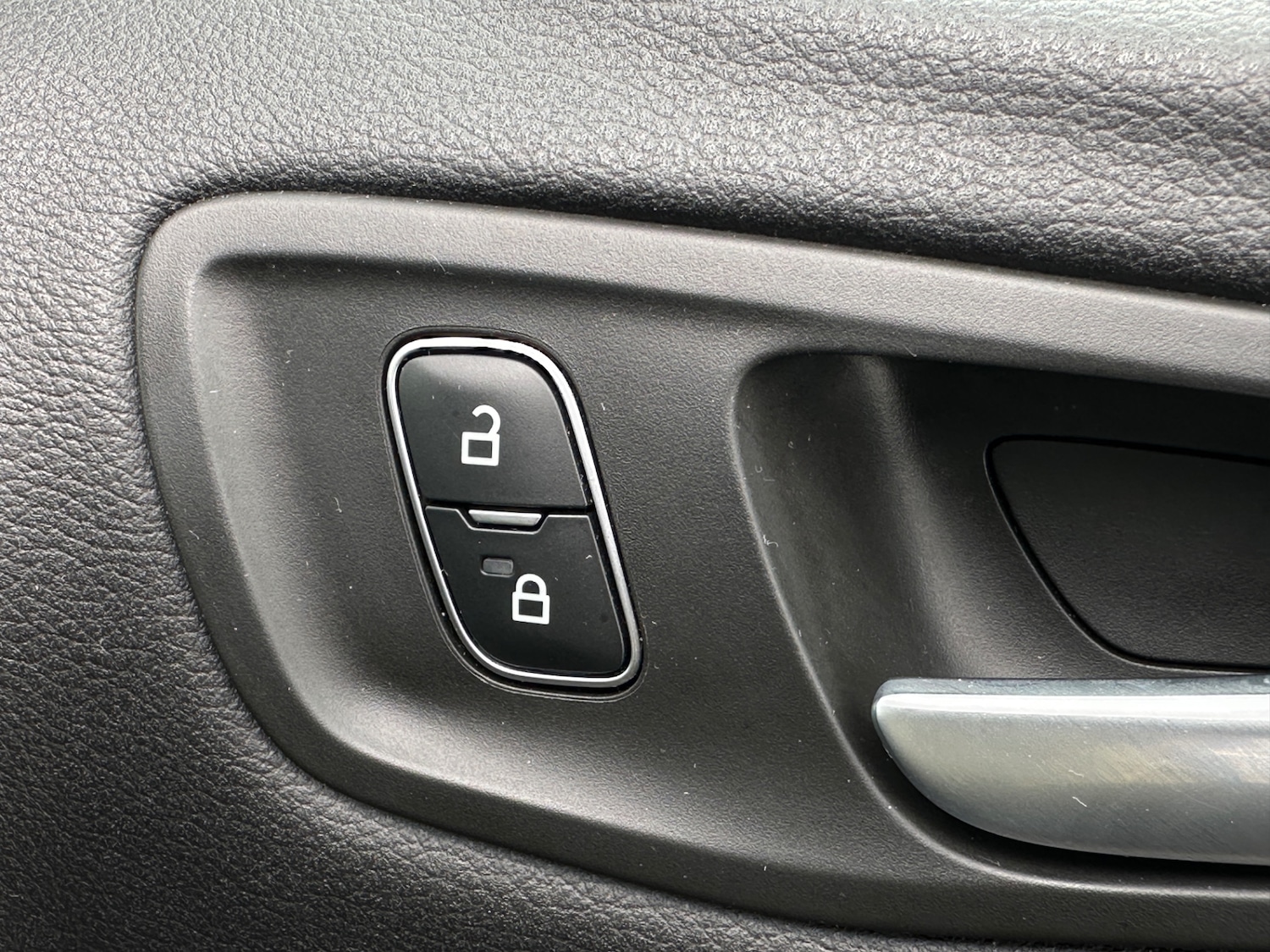 Used Ford Kuga 2018 for sale - 76741508: Photo 19