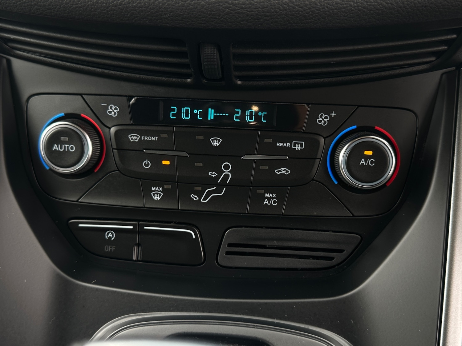 Used Ford Kuga 2018 for sale - 76741508: Photo 24