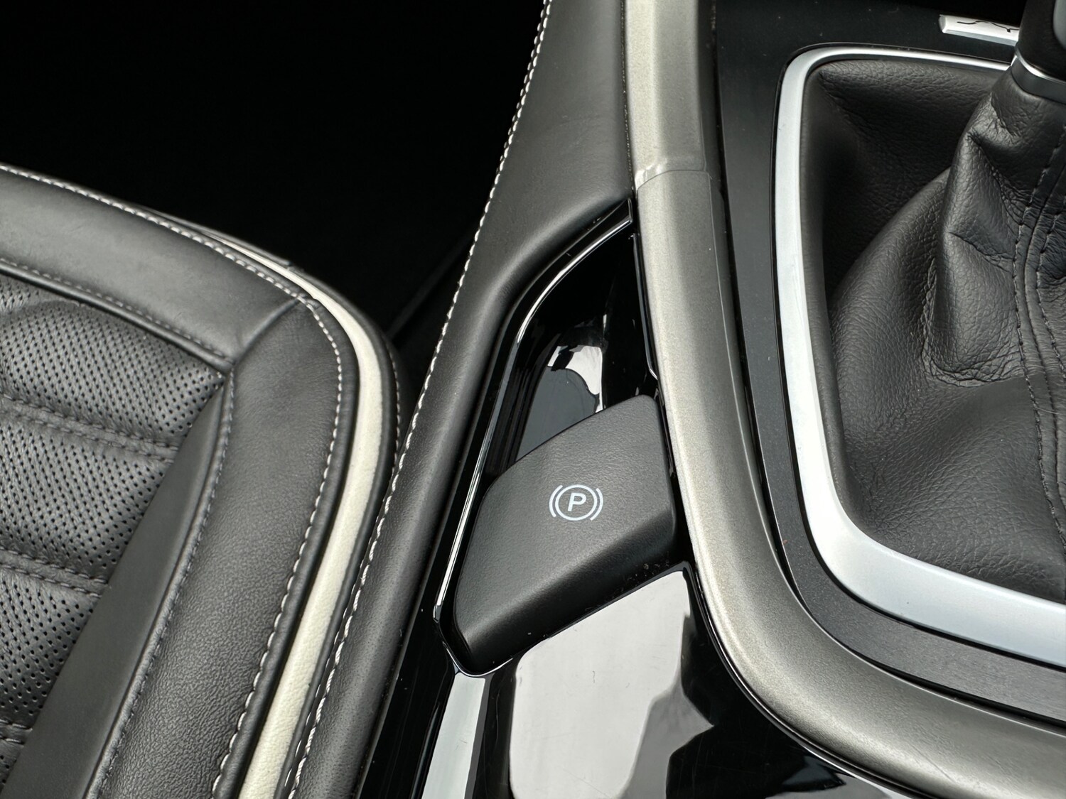 Used Ford Mondeo 2017 for sale - 75718467: Photo 25