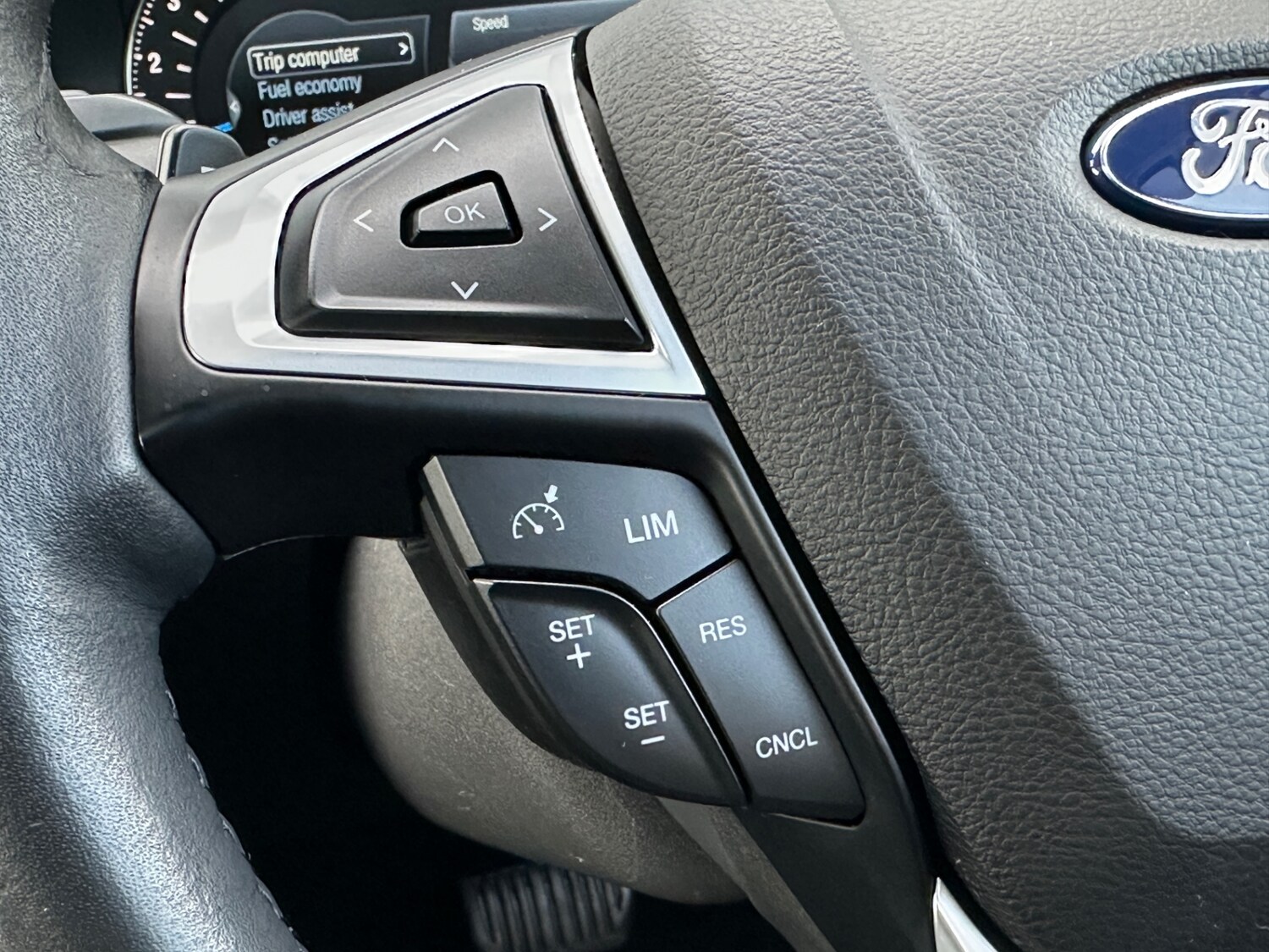 Used Ford Mondeo 2017 for sale - 75718467: Photo 33