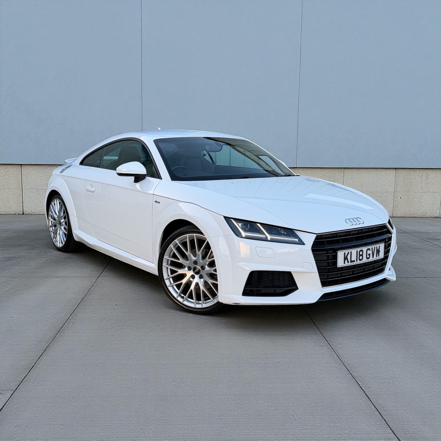 Used Audi TT 2018 for sale - 76568214: Photo 1