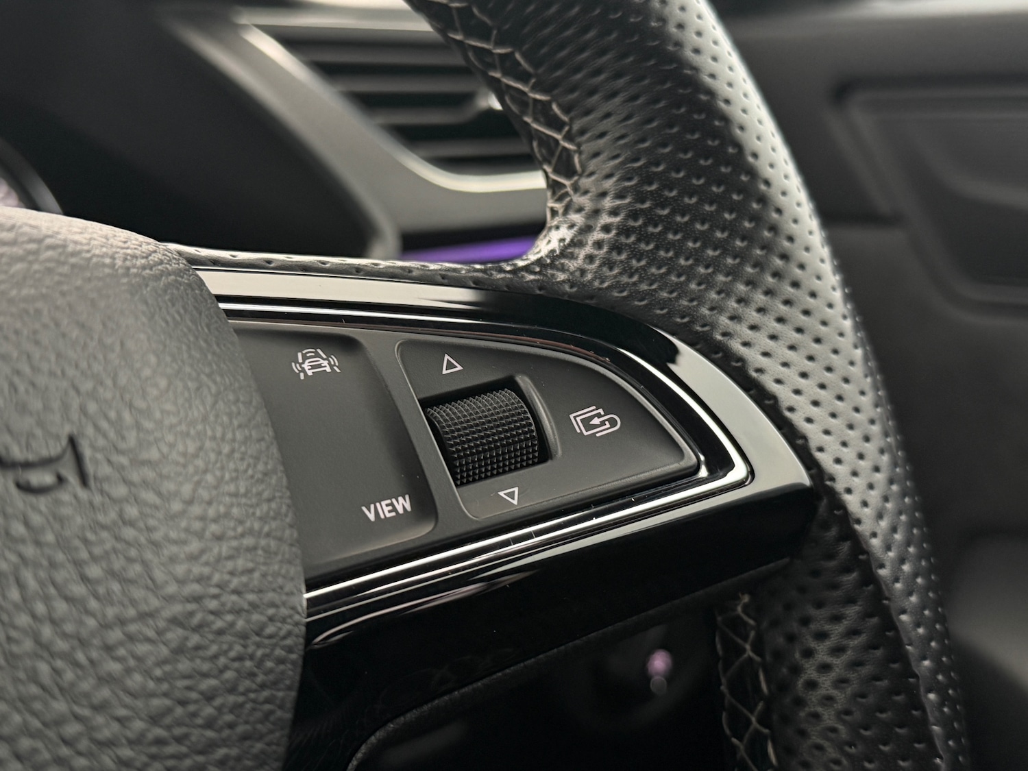 Used Skoda Superb 2019 for sale - 77304050: Photo 18