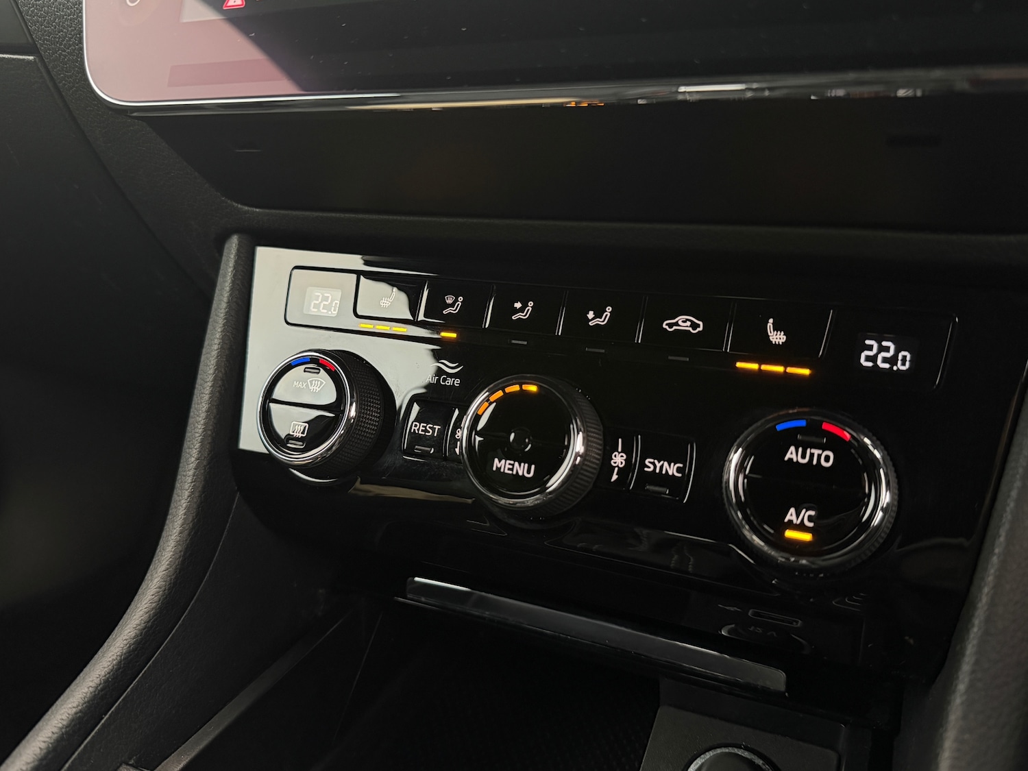 Used Skoda Superb 2019 for sale - 77304050: Photo 22