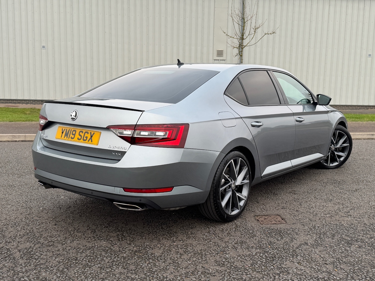 Used Skoda Superb 2019 for sale - 77304050: Photo 4