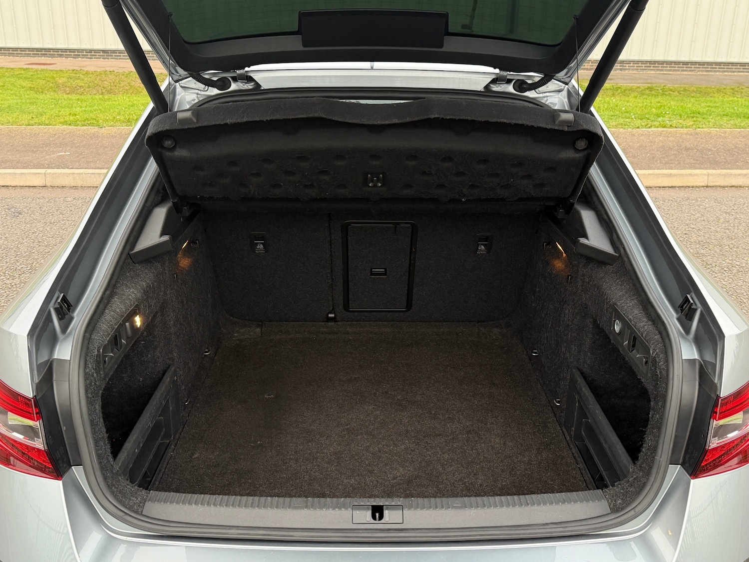 Used Skoda Superb 2019 for sale - 77304050: Photo 7