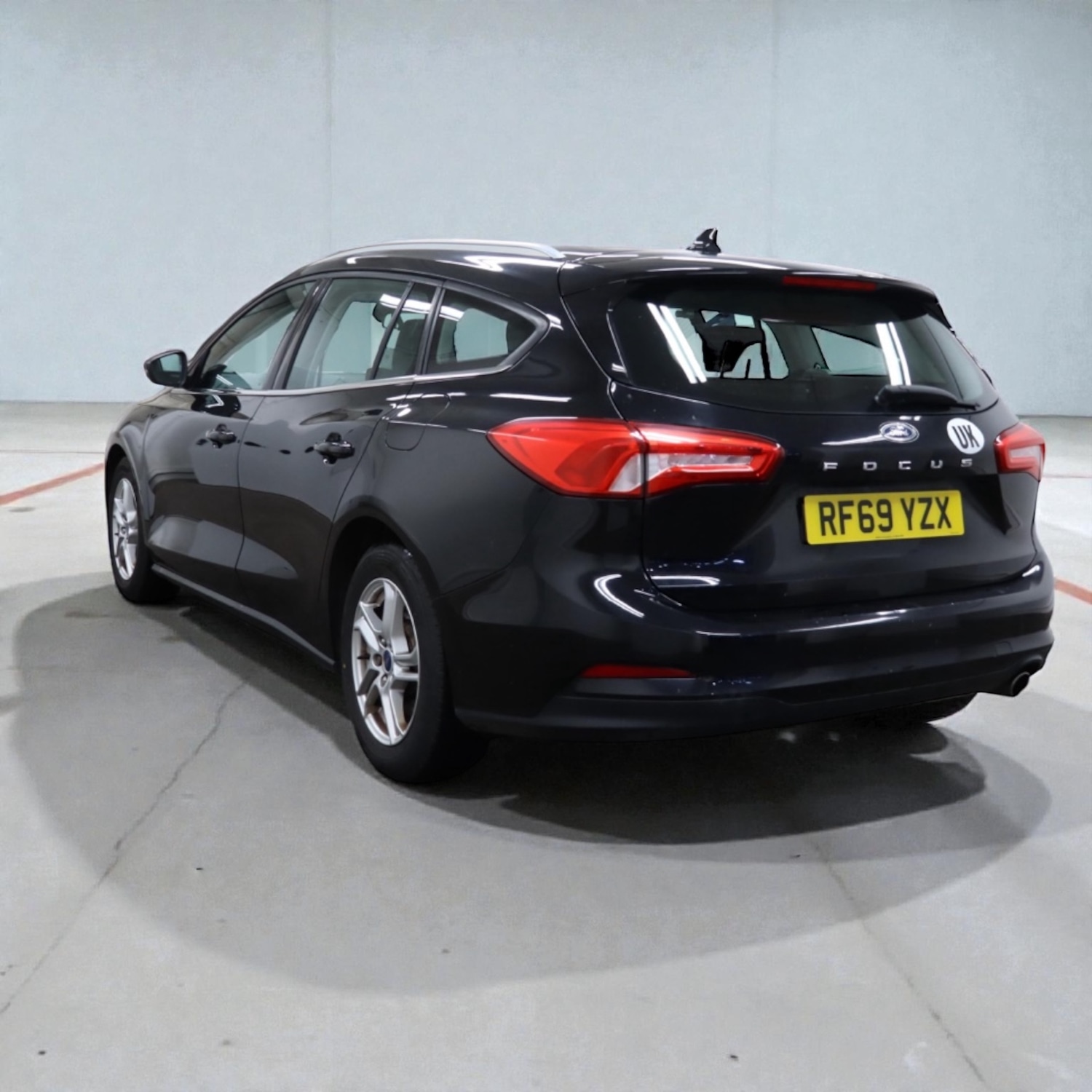 Used Ford Focus 2019 for sale - 77370878: Photo 2