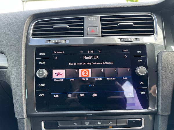 Used Volkswagen Golf 2018 for sale - 74690530: Photo 14