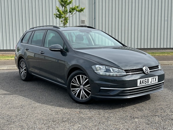 Used Volkswagen Golf 2018 for sale - 74690530: Photo 1