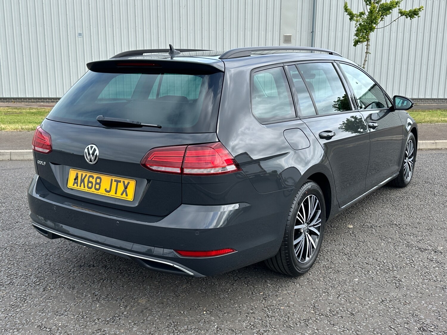 Vehicle 29