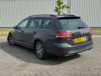Used Volkswagen Golf 2018 for sale - 74690530: Photo