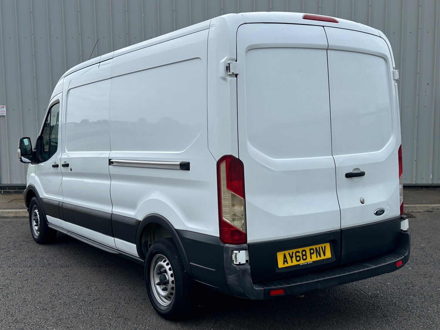 Used Ford Transit 2018 for sale - 76249503: Photo 9