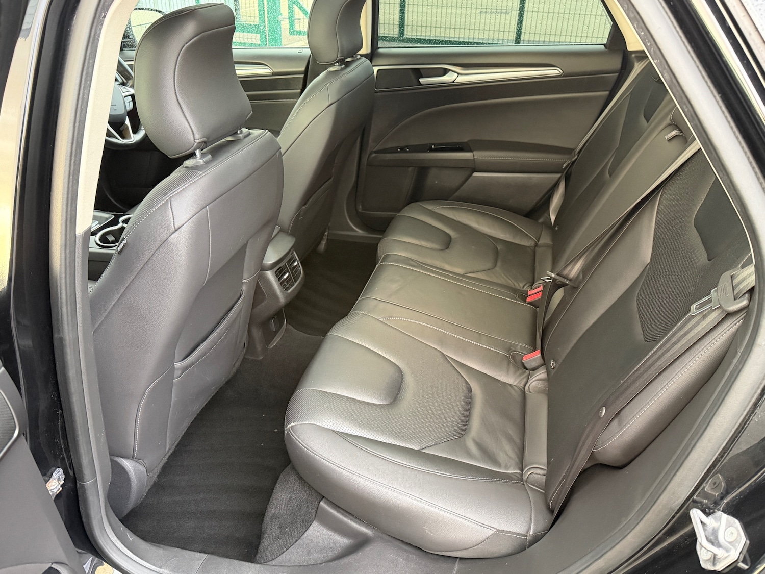 Used Ford Mondeo 2015 for sale - 75266805: Photo 12