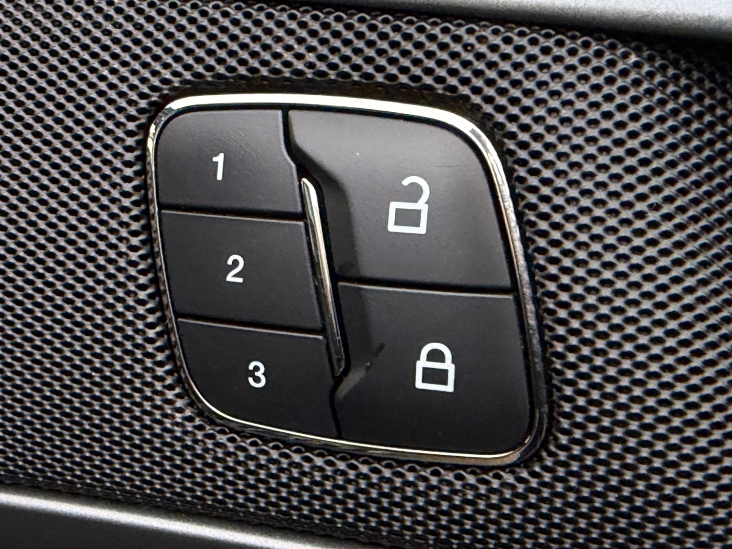 Used Ford Mondeo 2015 for sale - 75266805: Photo 19