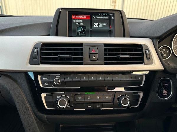 Used BMW 3 Series 2019 for sale - 69378030: Photo 9