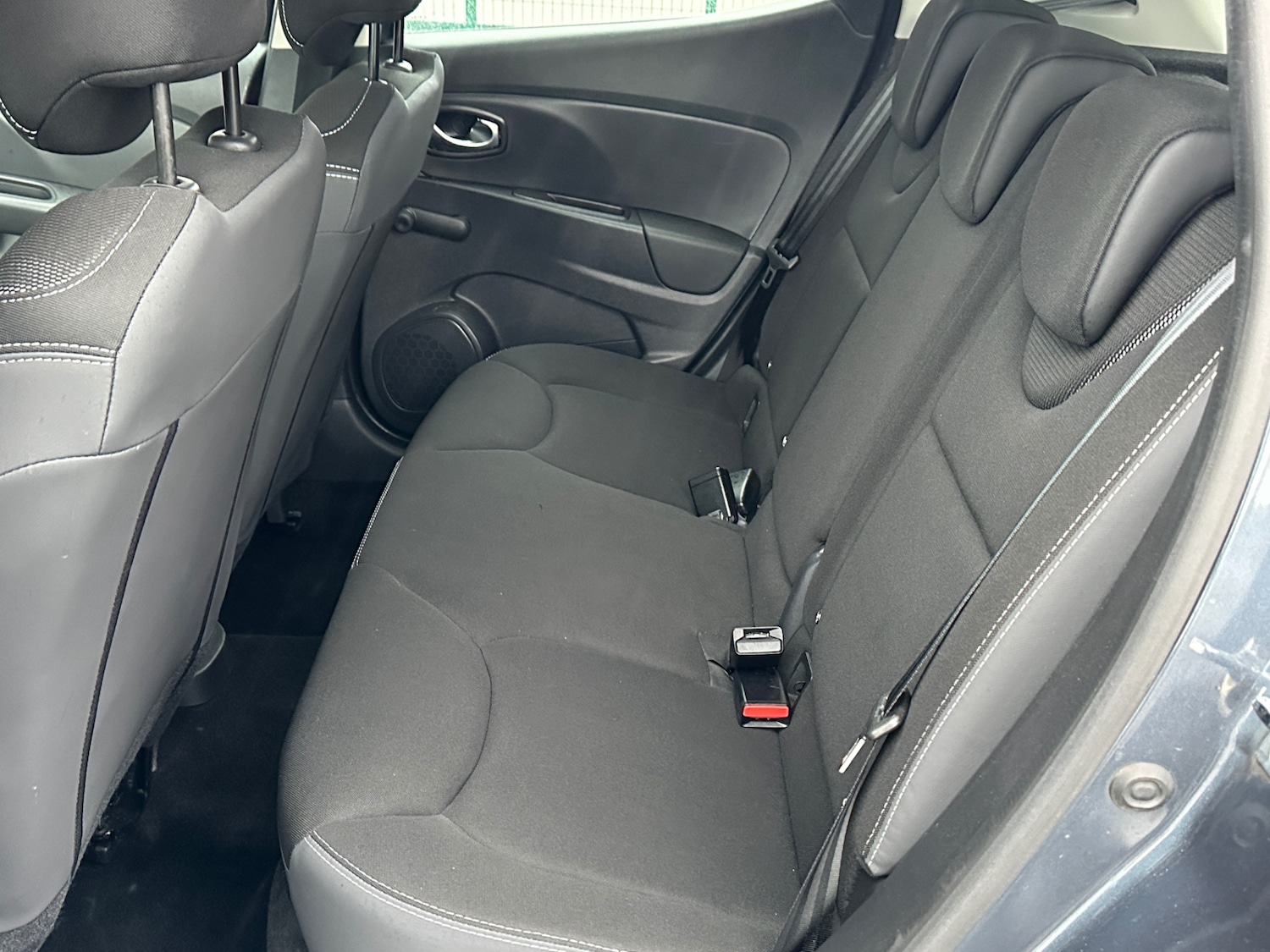 Used Renault Clio 2023 for sale - 76174334: Photo 12