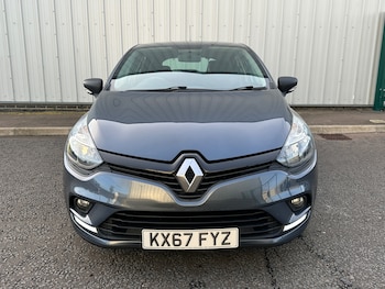 Used Renault Clio 2023 for sale - 76174334: Photo 2