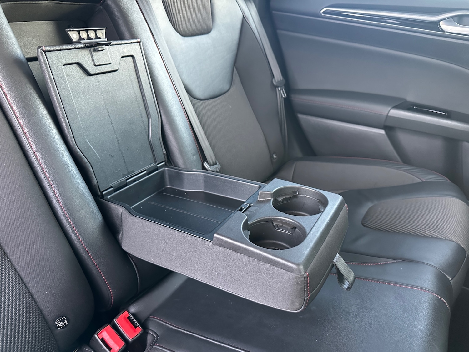 Used Ford Mondeo 2018 for sale - 77933867: Photo 20