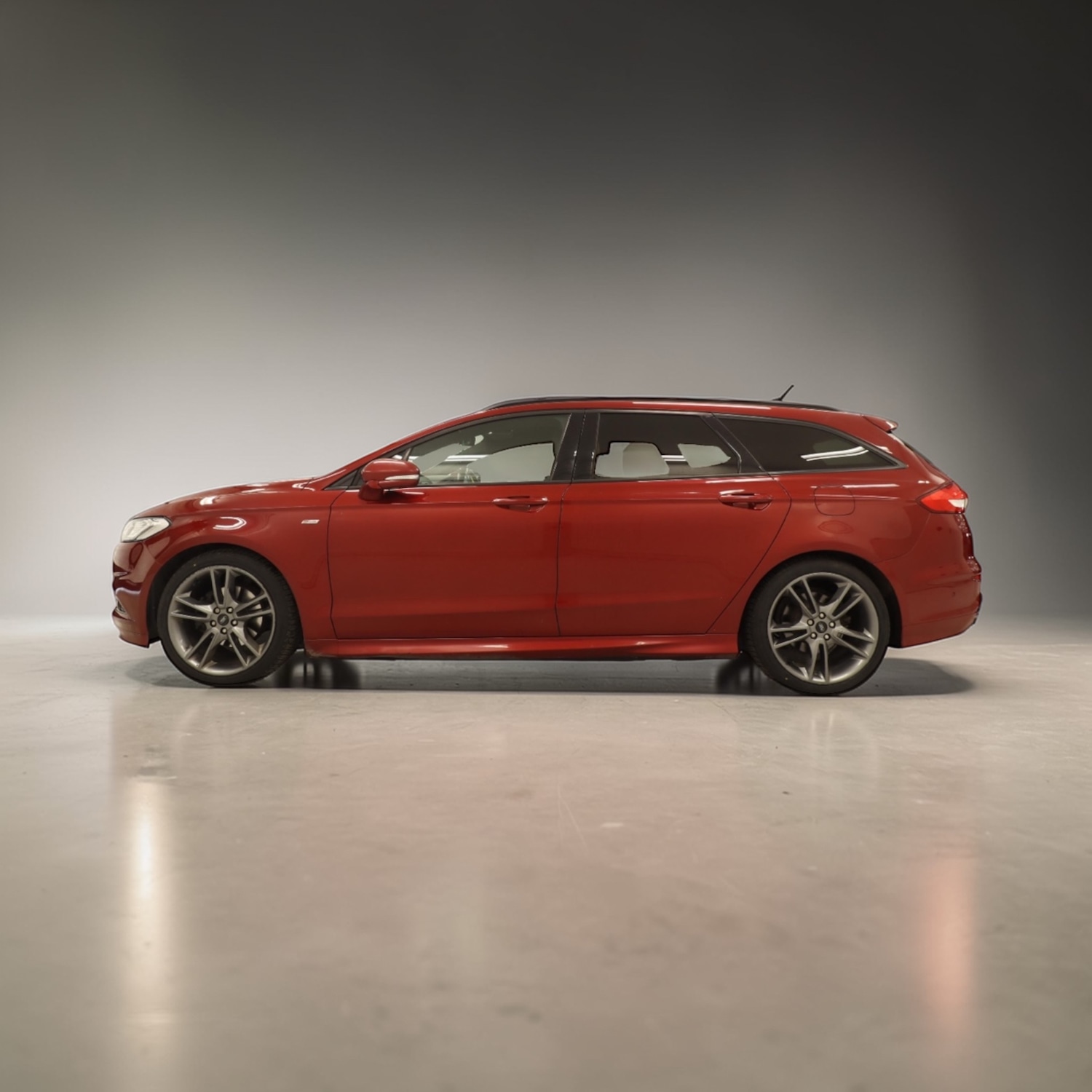 Used Ford Mondeo 2018 for sale - 77933867: Photo 8