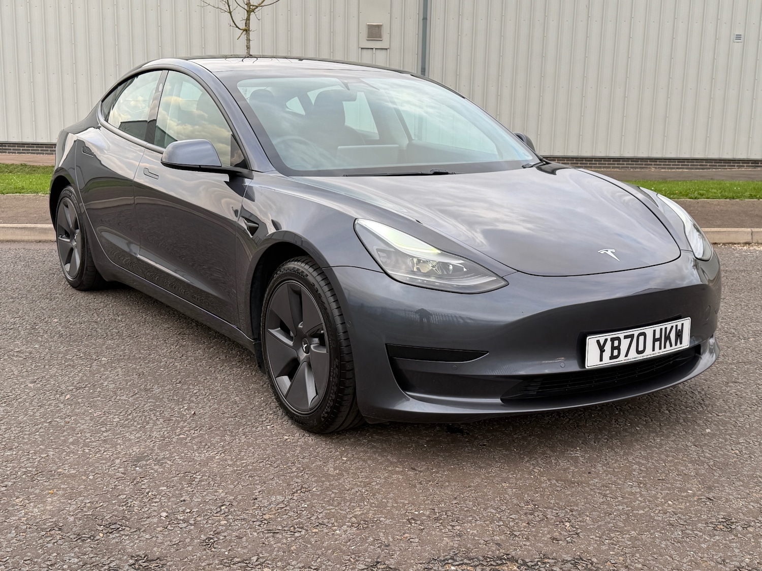 Used Tesla Model 3 2020 for sale - 76666308: Photo 21