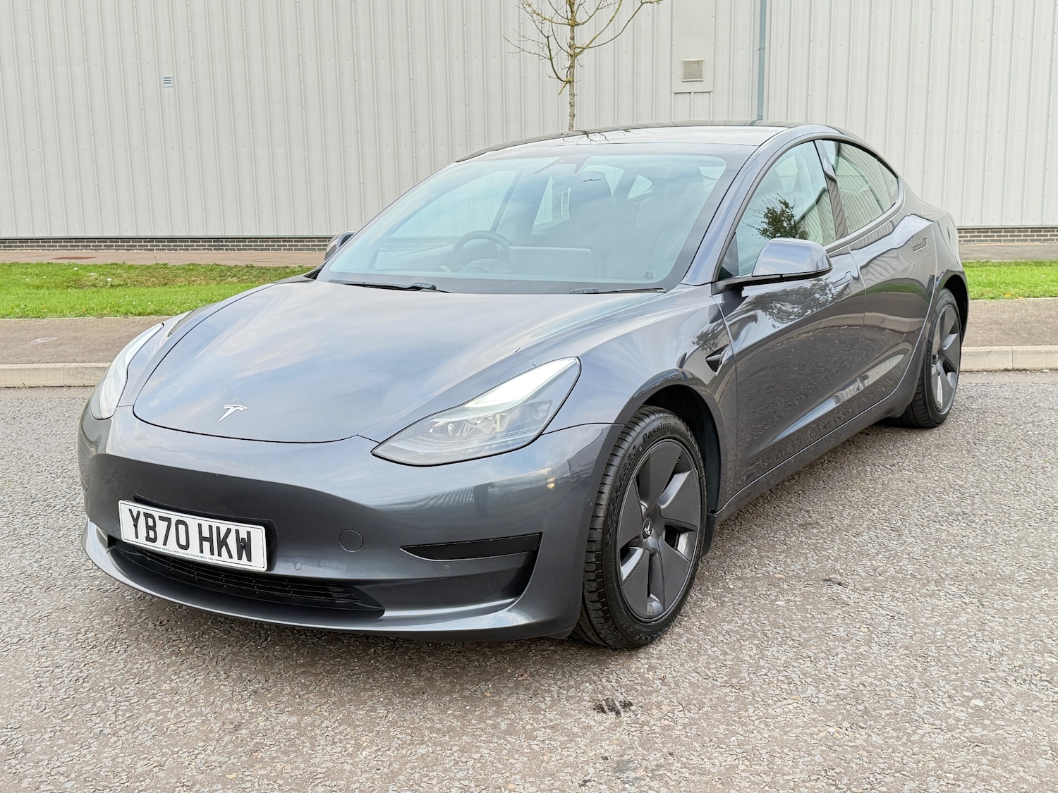 Used Tesla Model 3 2020 for sale - 76666308: Photo 23