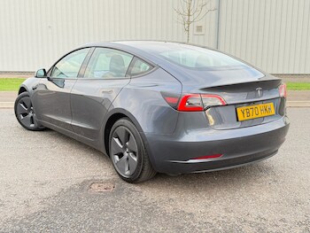 Used Tesla Model 3 2020 for sale - 76666308: Photo