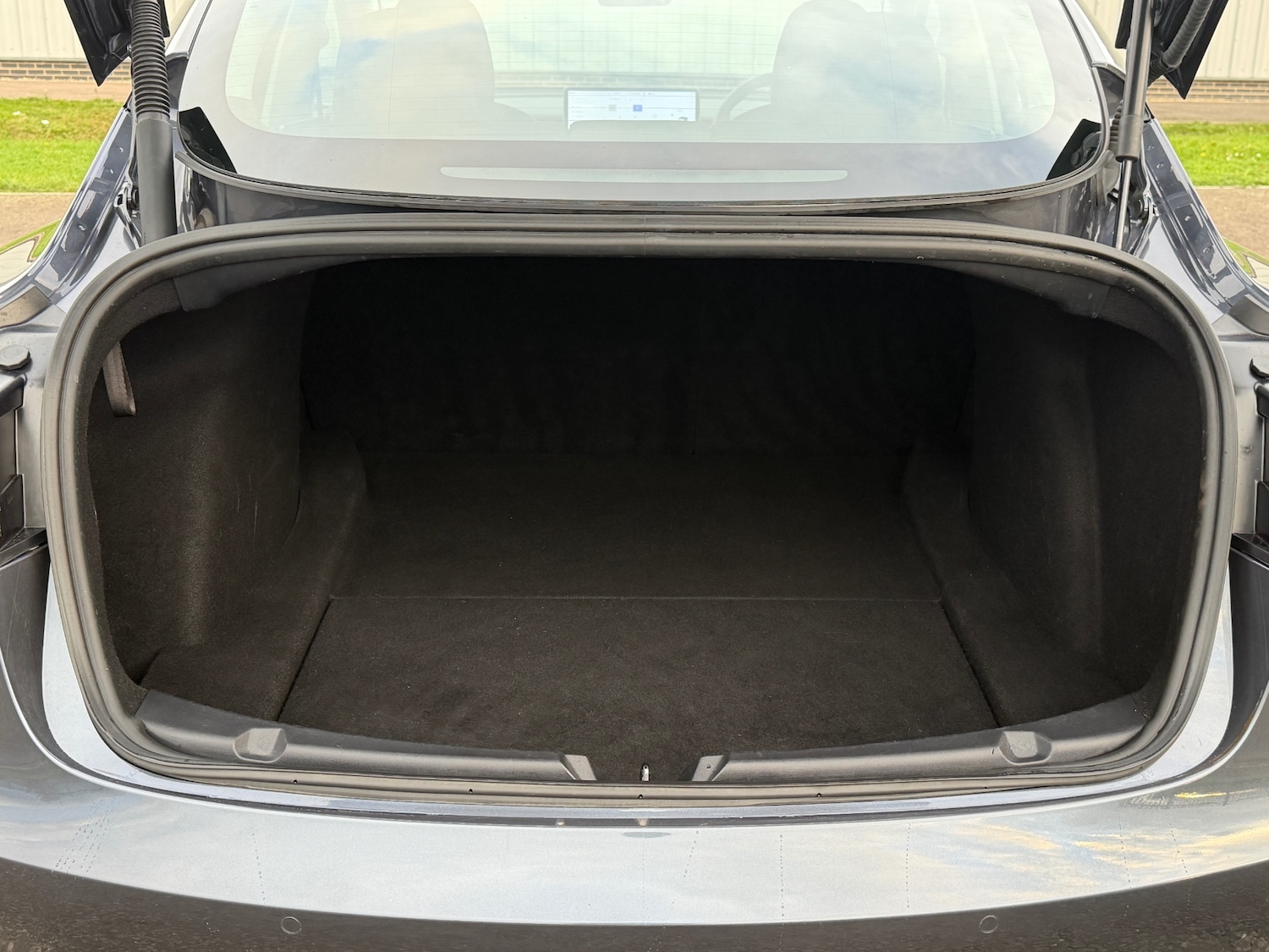 Used Tesla Model 3 2020 for sale - 76666308: Photo 7