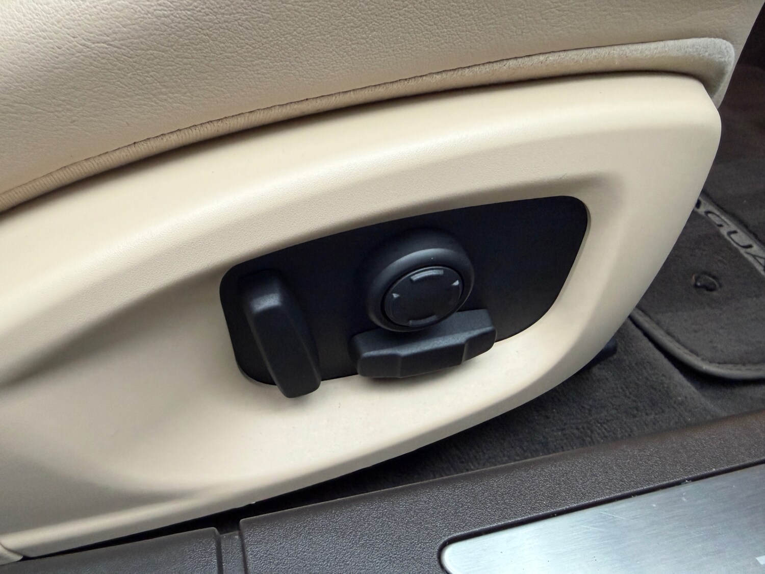 Used Jaguar XF 2017 for sale - 77039644: Photo 22