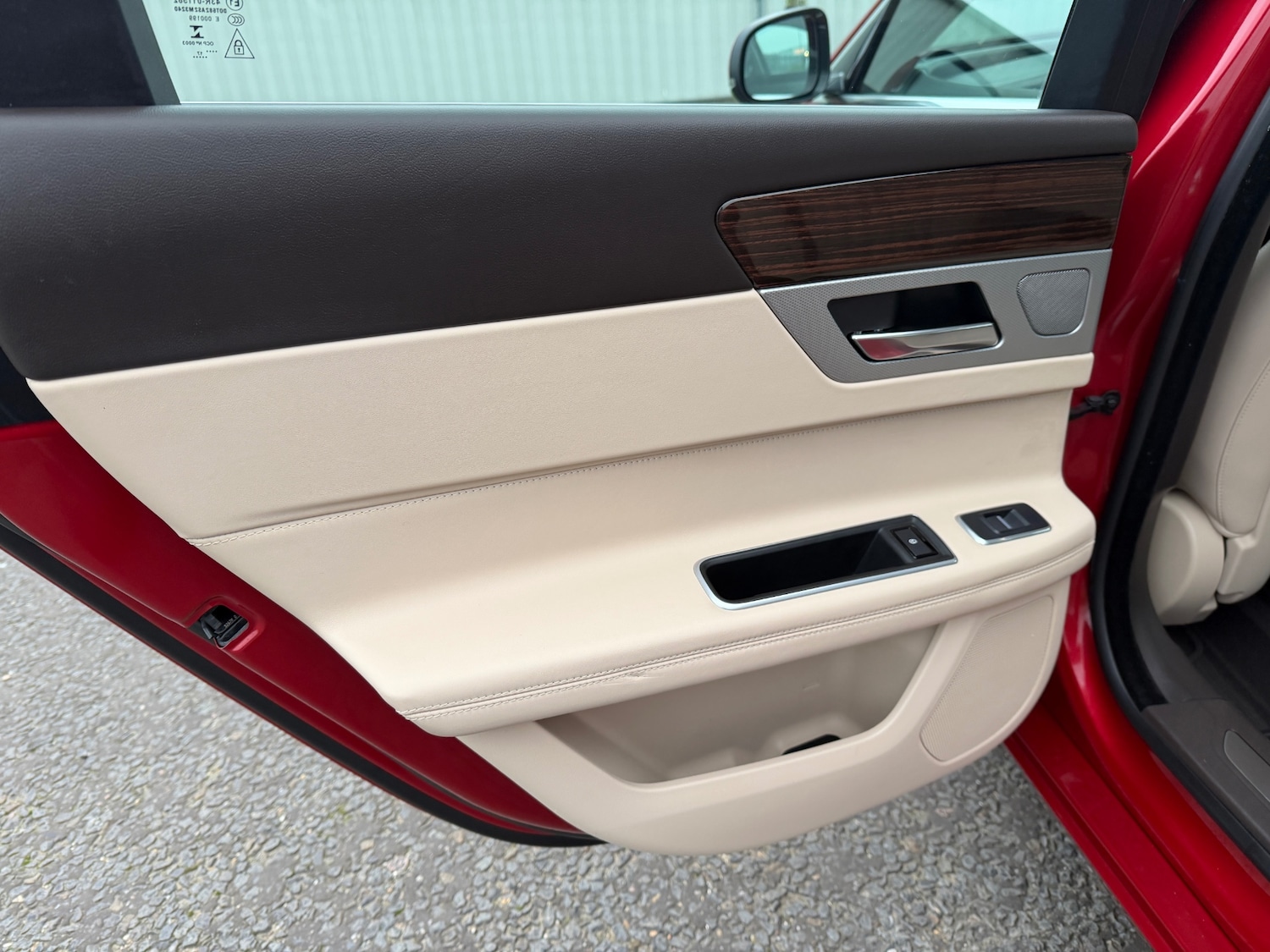 Used Jaguar XF 2017 for sale - 77039644: Photo 25