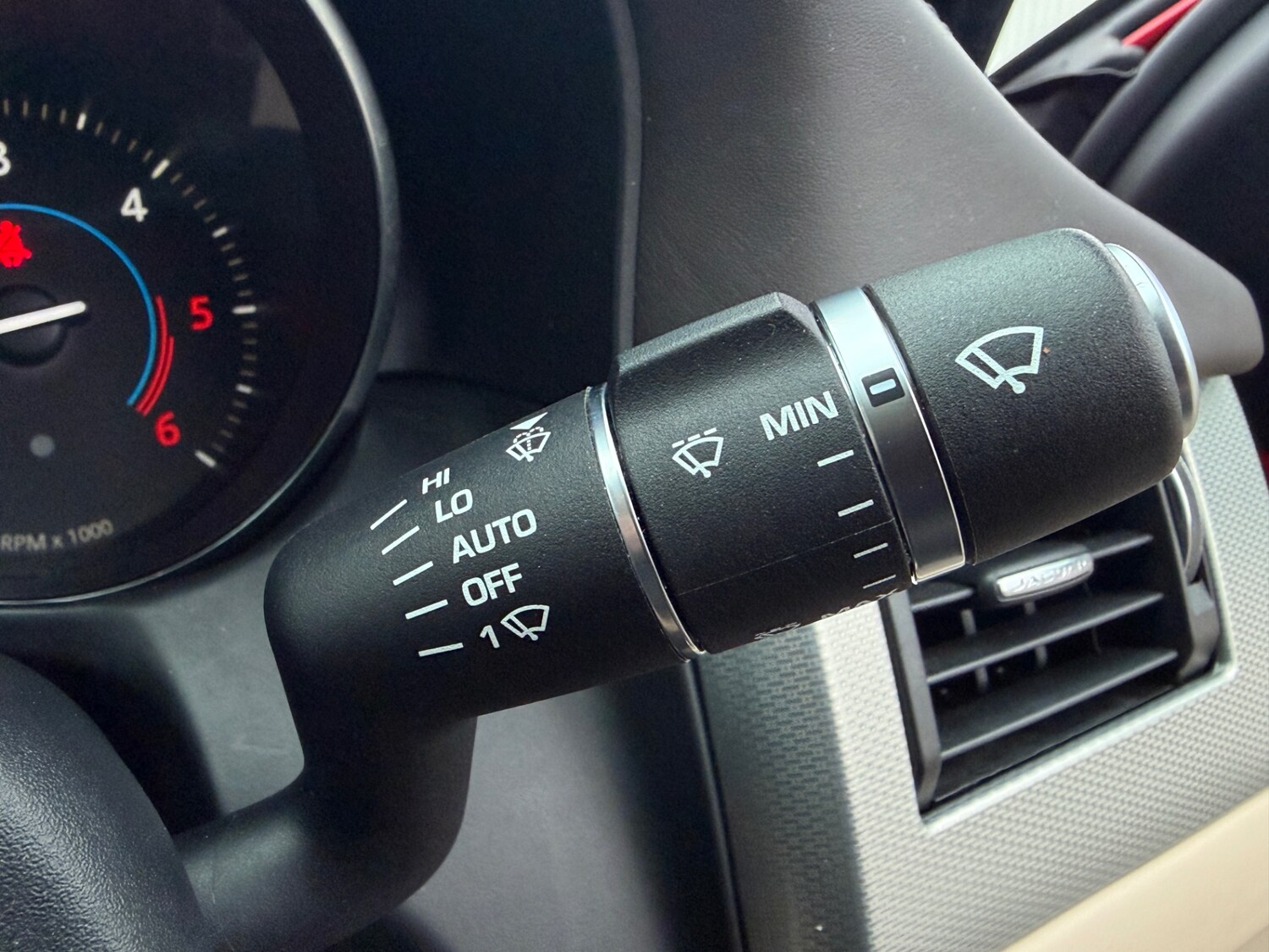 Used Jaguar XF 2017 for sale - 77039644: Photo 32