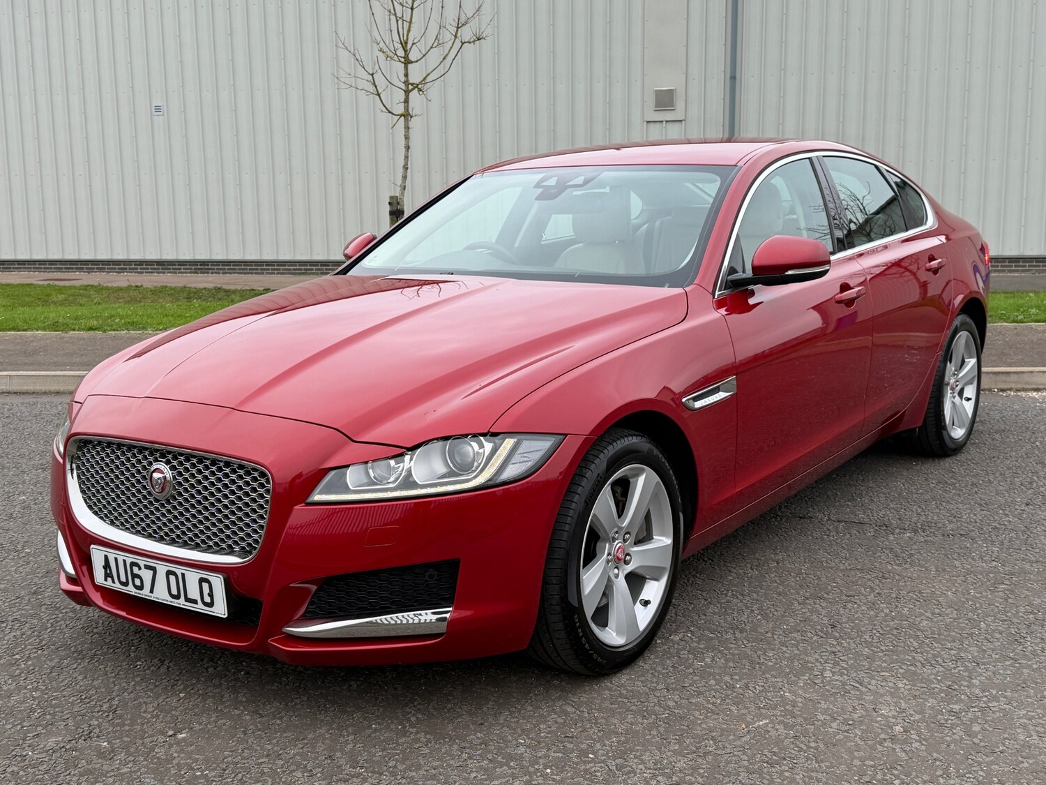 Used Jaguar XF 2017 for sale - 77039644: Photo 44