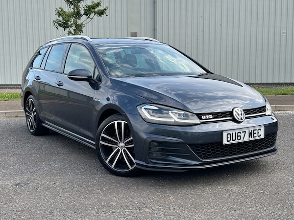 Used Volkswagen Golf 2017 for sale - 75555730: Photo 1