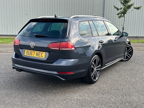 Used Volkswagen Golf 2017 for sale - 75555730: Photo 2