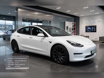 Used Tesla Model 3 2021 for sale - 79683356: Photo