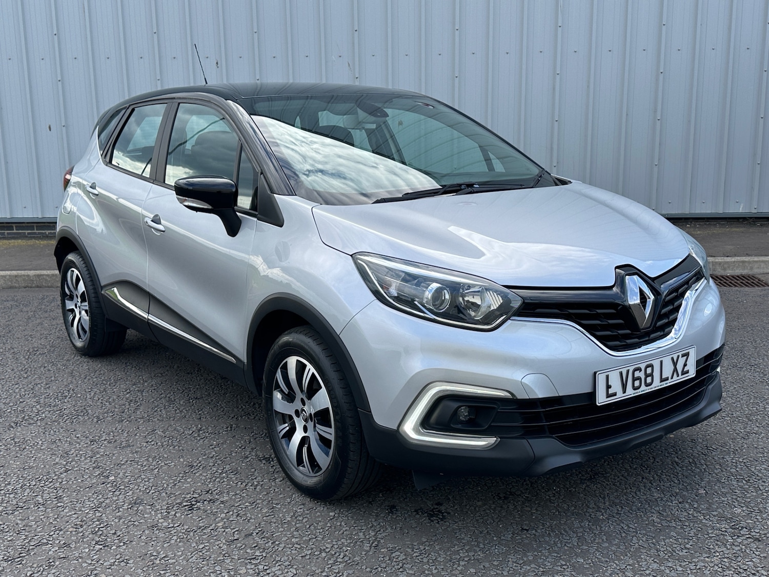 Vehicle 21