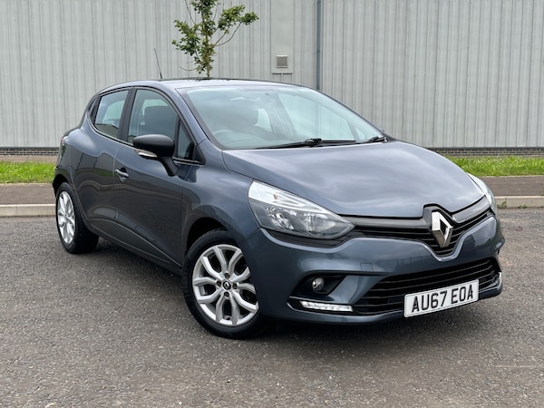 Used Renault Clio 2023 for sale - 71163537: Photo 1