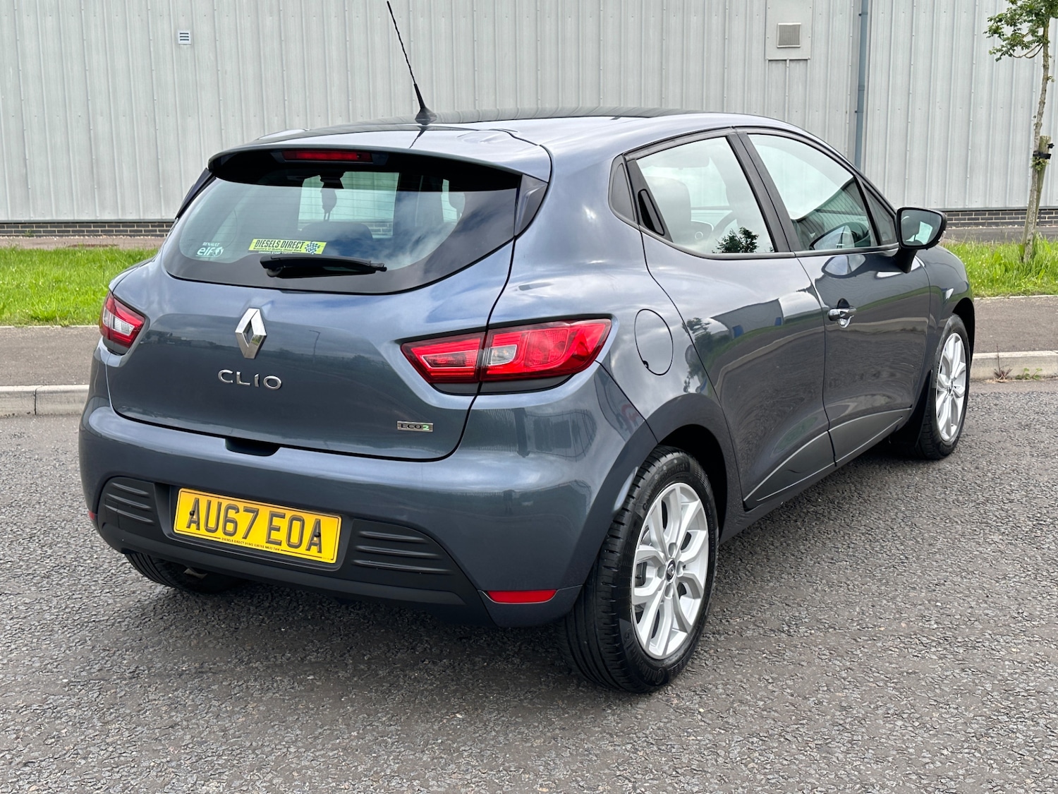 Vehicle 25