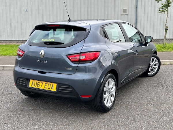 Used Renault Clio 2023 for sale - 71163537: Photo 4
