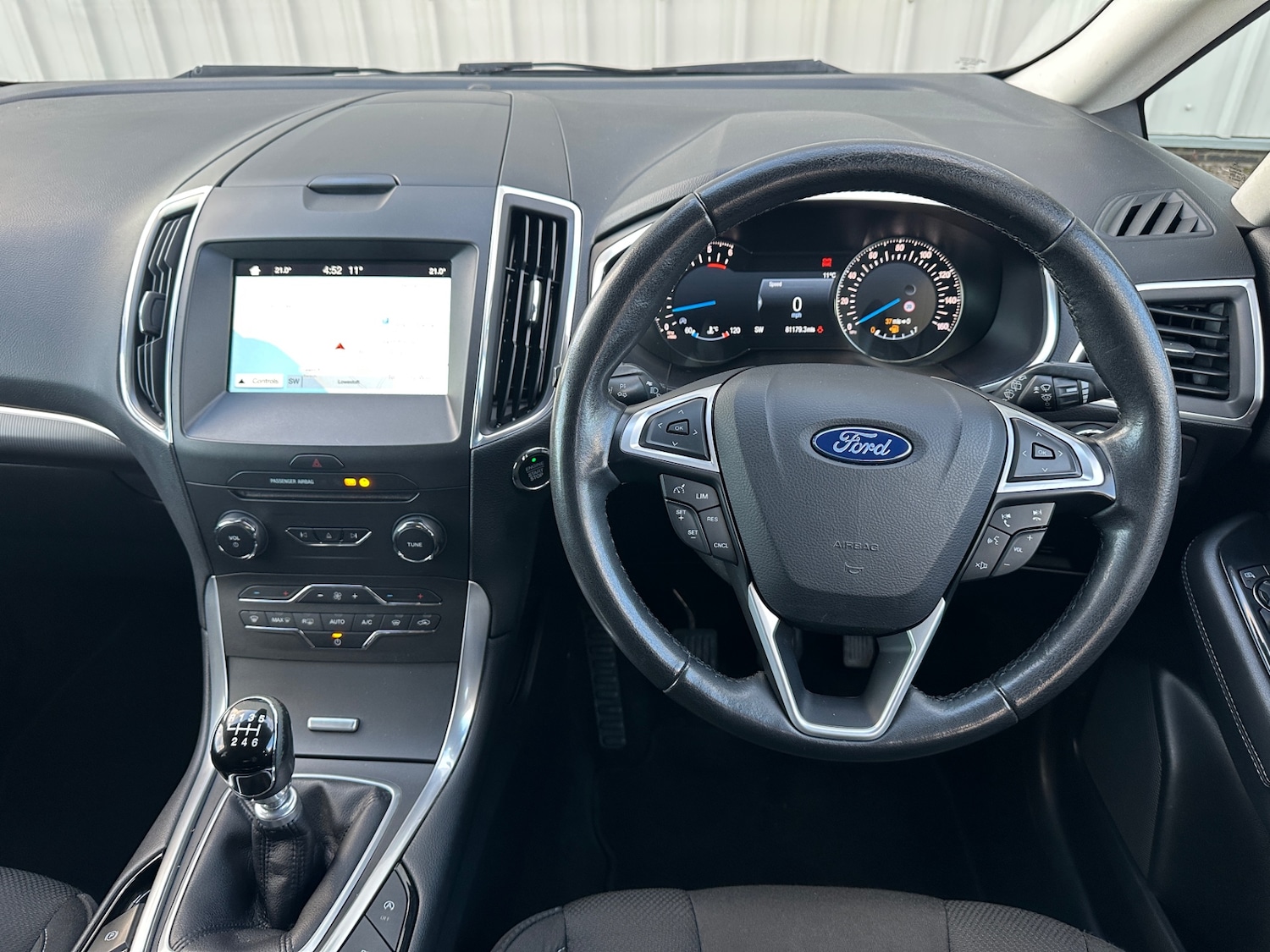 Used Ford S-Max 2018 for sale - 76378919: Photo 16