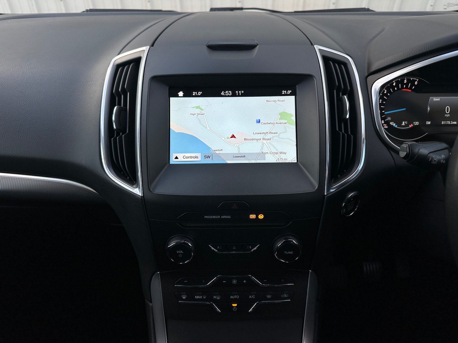 Used Ford S-Max 2018 for sale - 76378919: Photo 17