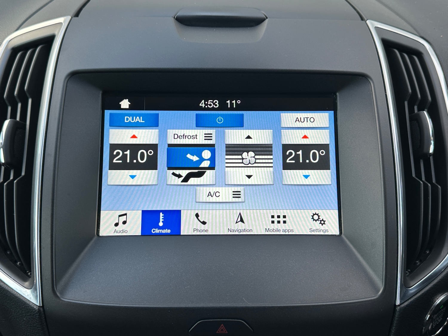 Used Ford S-Max 2018 for sale - 76378919: Photo 22